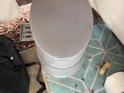 Portable Flush Toilet for Camping and RV