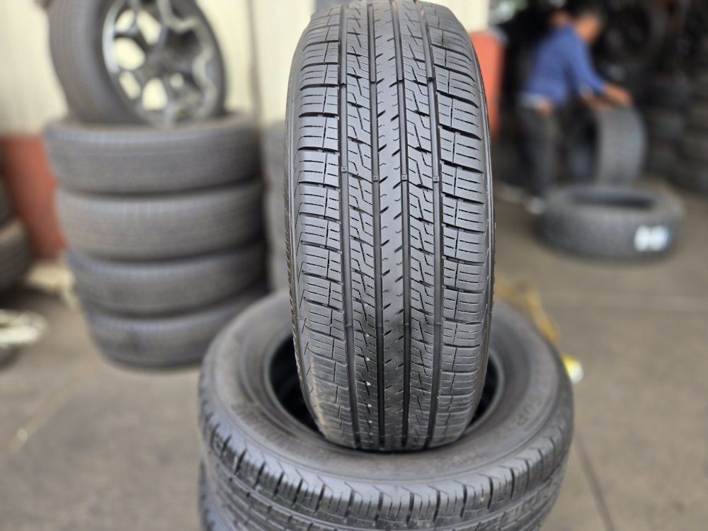 SET 225/60R17 IMO HAVE CROSSOVER