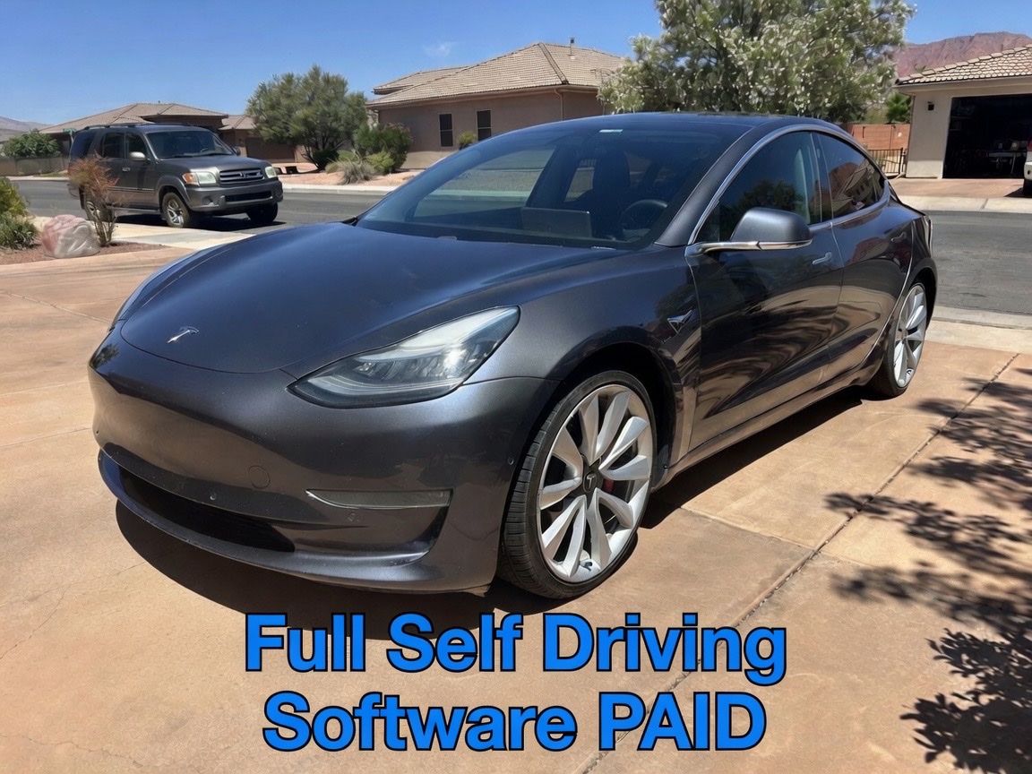 2019 Tesla Model 3 Performance