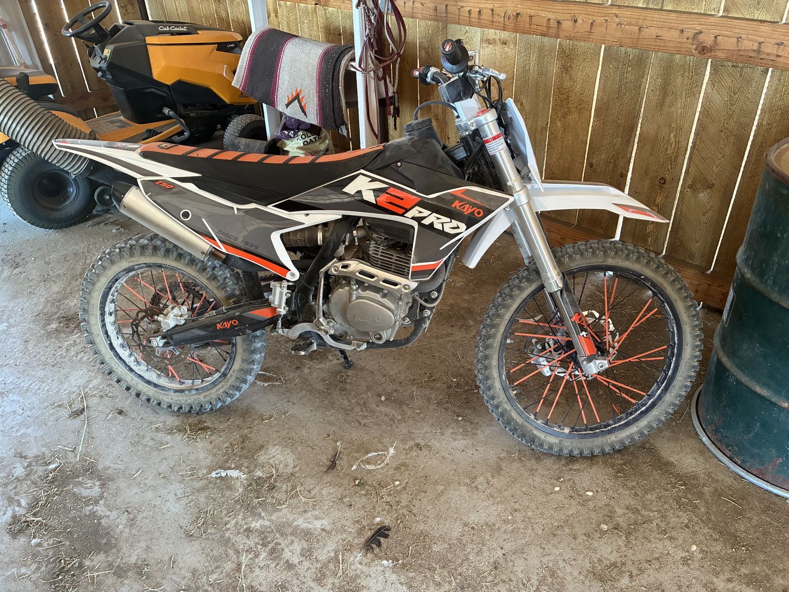 Almost new kayo k2 pro 250cc dirtbike.
