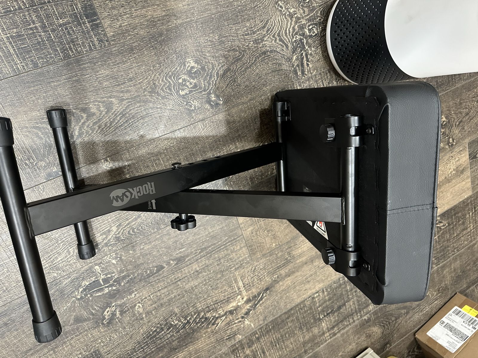 Main image 2