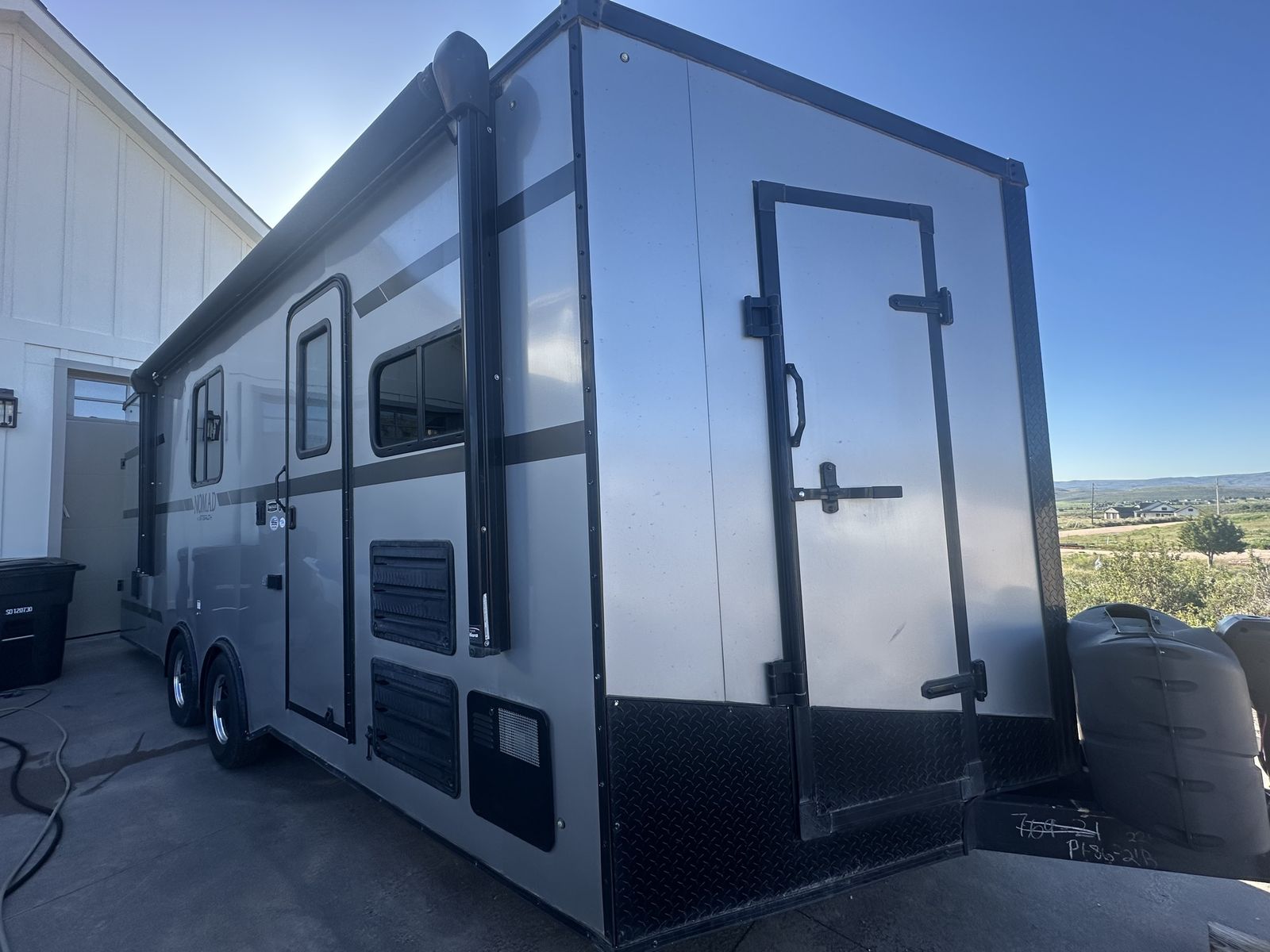 2022 Stealth nomad 22fk enclosed trailer toy hauler
