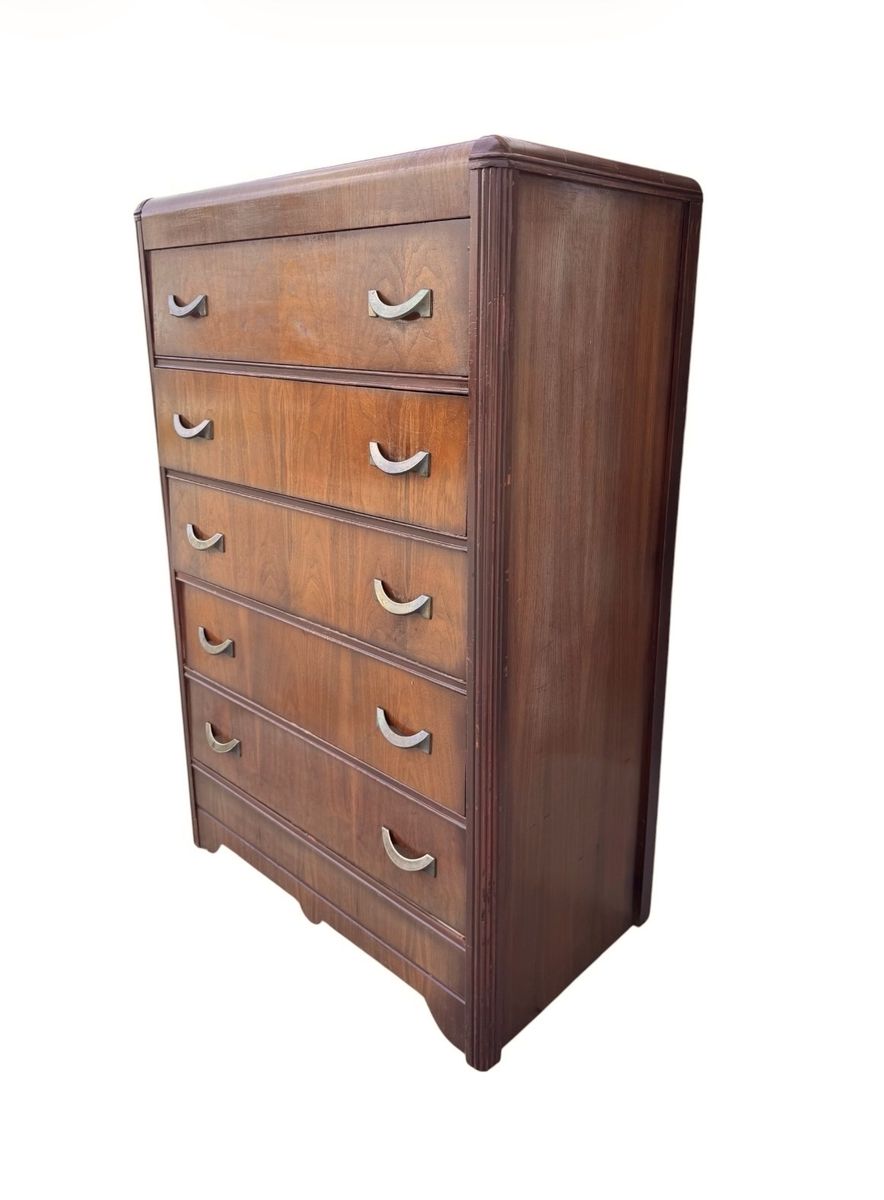 Main image 4