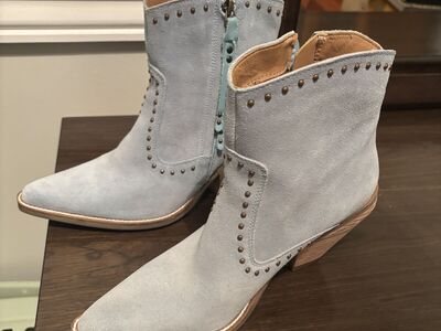 Dingo Brand Ankle boots Size 8