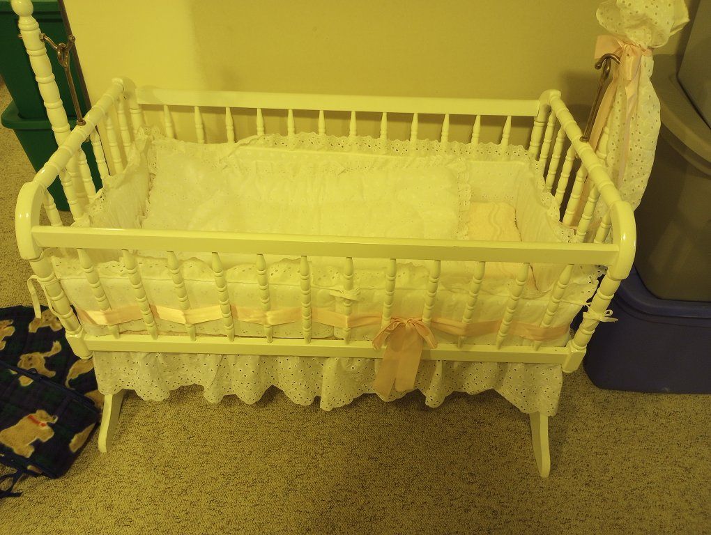 Main image 3