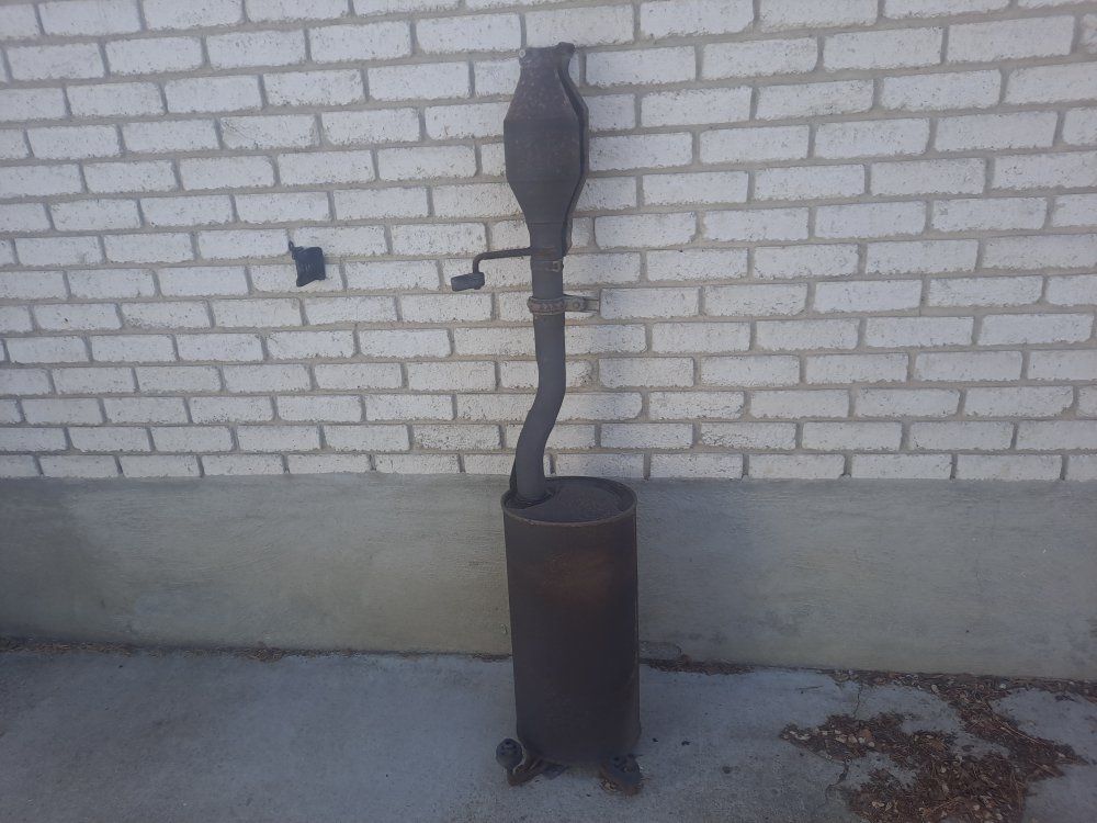 Toyota Tundra OEM Catalytic Converter & Muffler