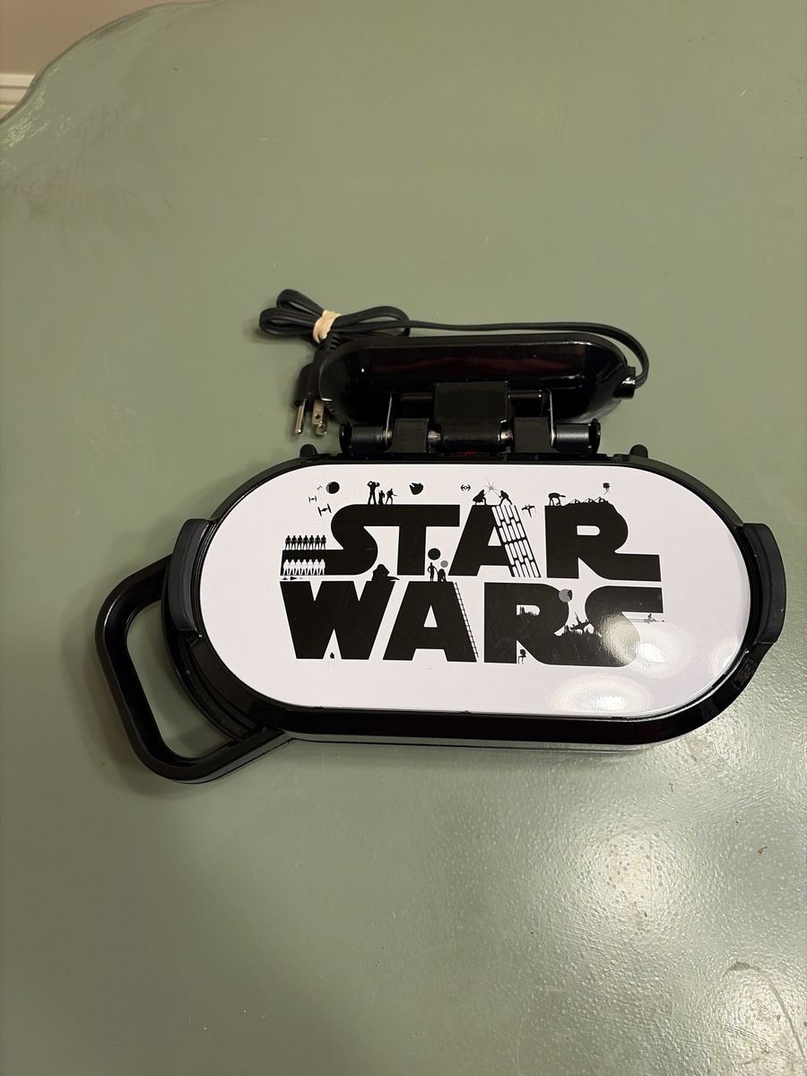 Star Wars Darth Vader & R2-D2 Pancake Maker - Electric Griddle, Tested & Working