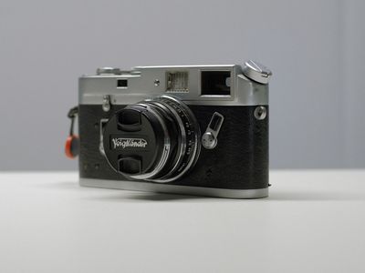 Leica M4 35mm Camera with Voigtlander 35mm F2 Ultron lens