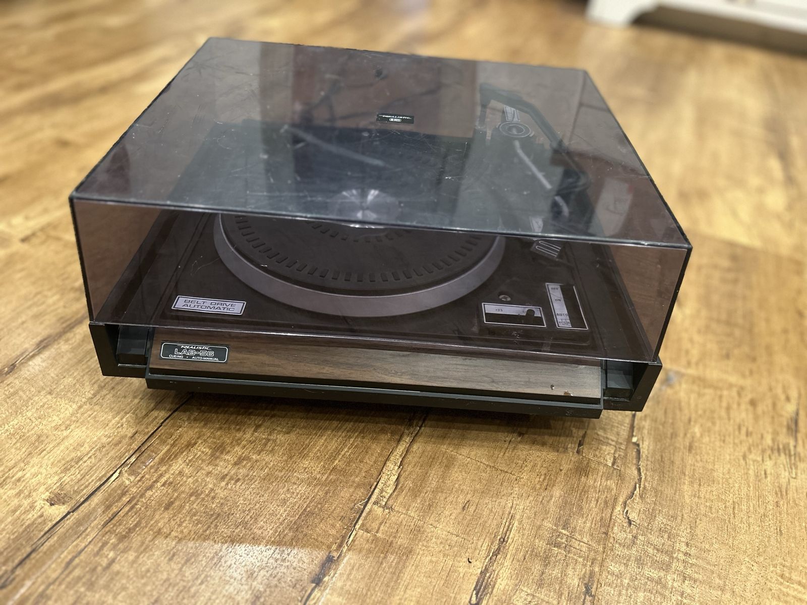 Realistic LAB-56 Belt Drive Automatic Turntable Vintage Record Player