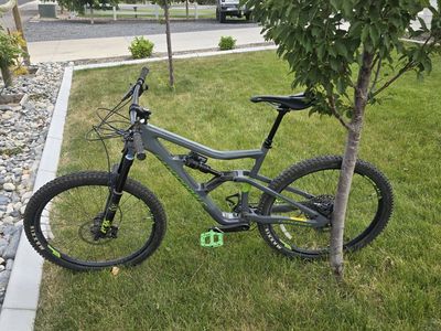Cannondale Trigger Mountain Bike - Full Suspension, Carbon Frame, SRAM GX Eagle 12-Speed