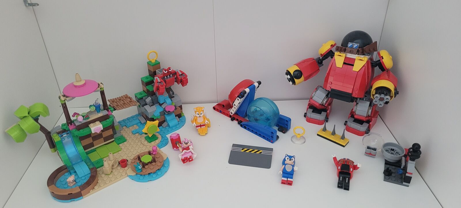 Lego Sonic sets both for