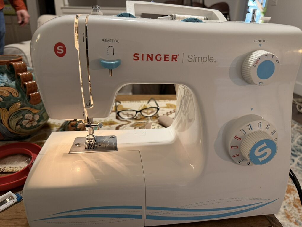 Singer Sewinng machine