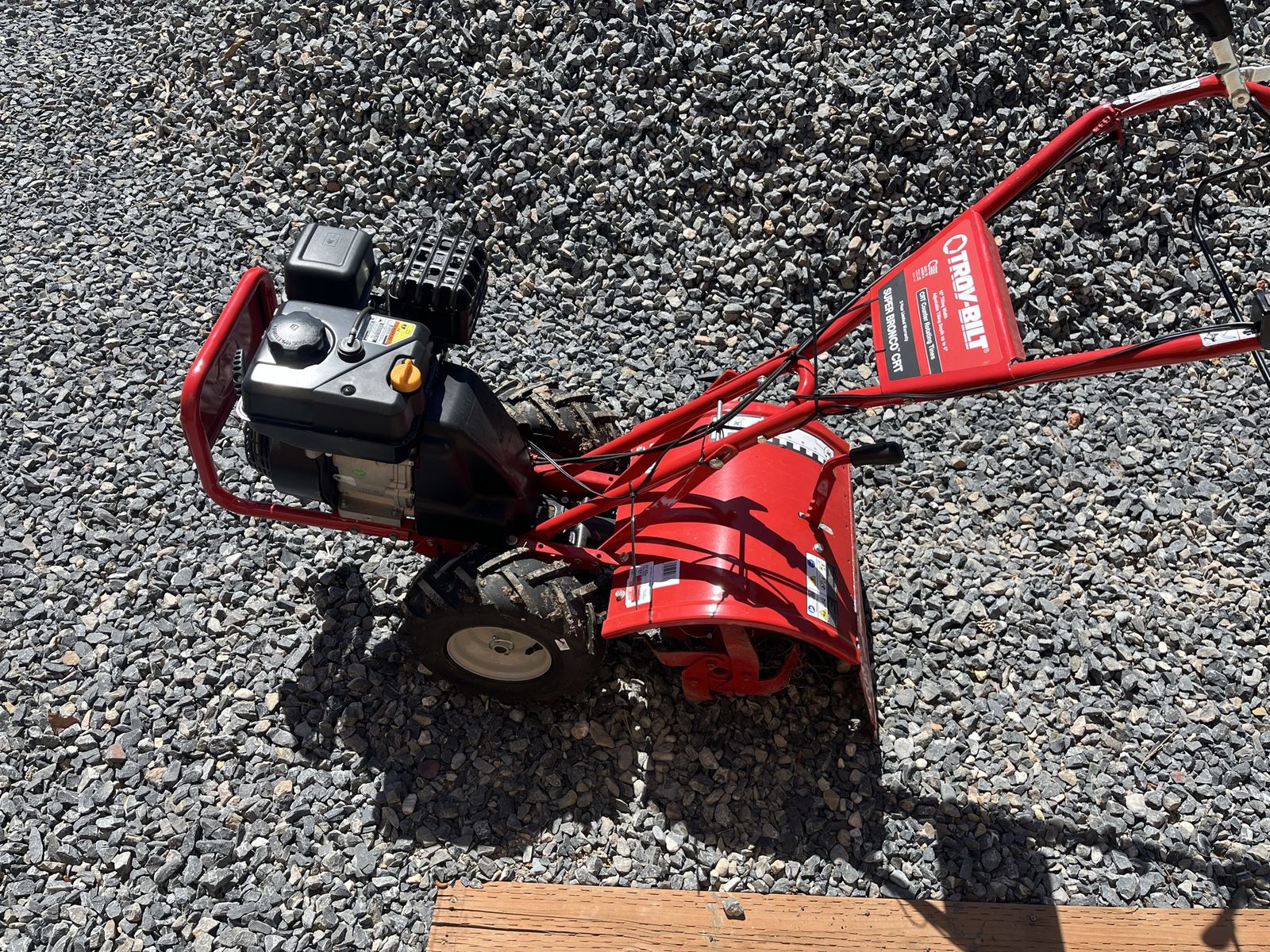 Troy-Bilt Super Bronco CRT 208cc Rear-Tine Tiller Rototiller