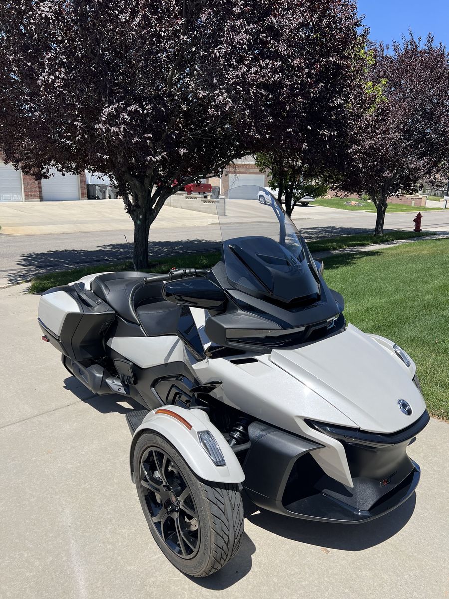 2021 Can-Am Spyder RT