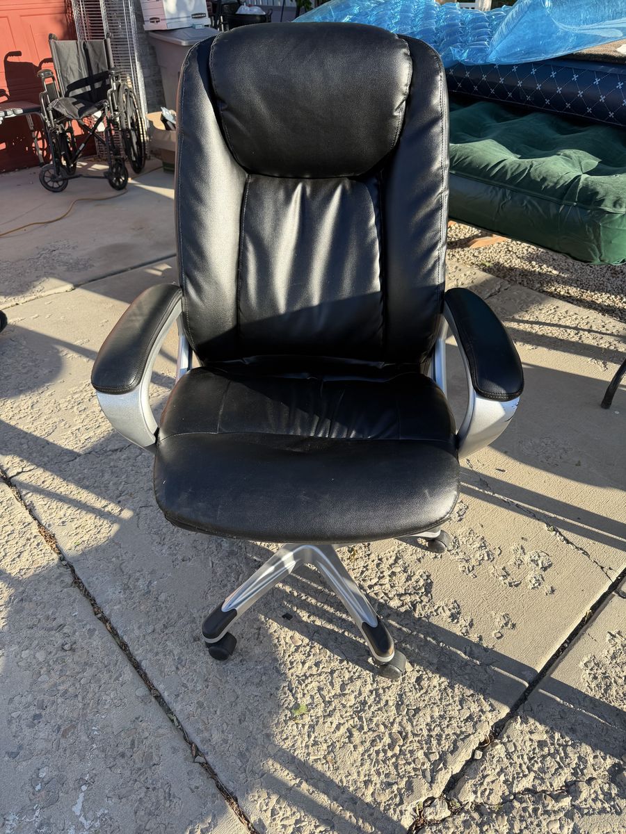 HUGE GARAGE SALE!!!