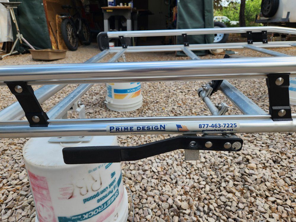 Prime Design AluRack Aluminum Roof Ladder/lumber Rack