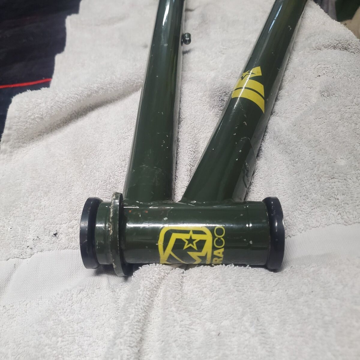 20" BMX Frame. will trade for a ps5 controller!!