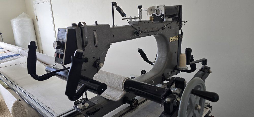 Gammill Classic Long Arm Quilting Machine with Frame - Used