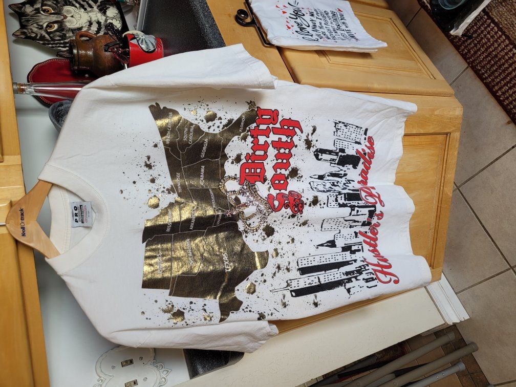 DIRTY SOUTH TEE SHIRT