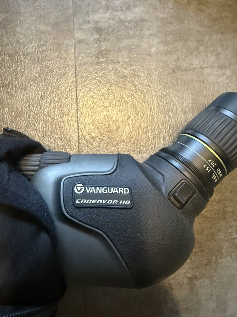 Vanguard Endeavor HD 65mm
