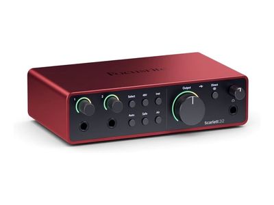 Focusrite Scarlett 2i2 (4th Gen) w/Desk Mount | Like New