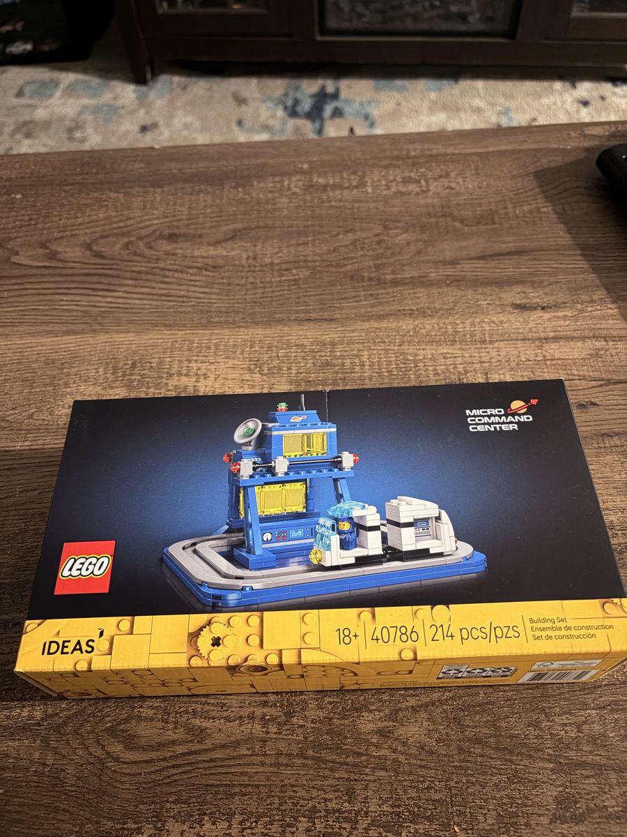 Lego Micro Command Center
