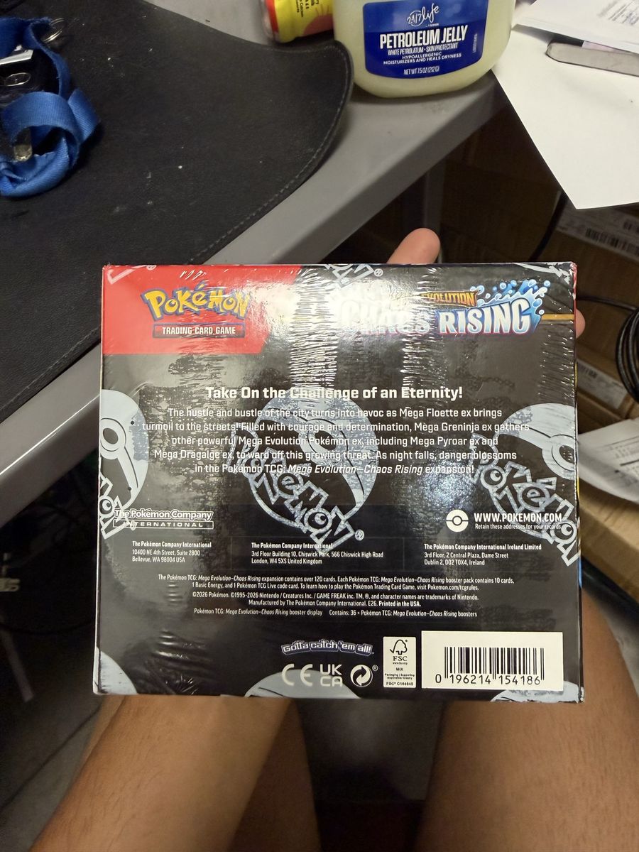 Pokémon mega evolution chaos rising box