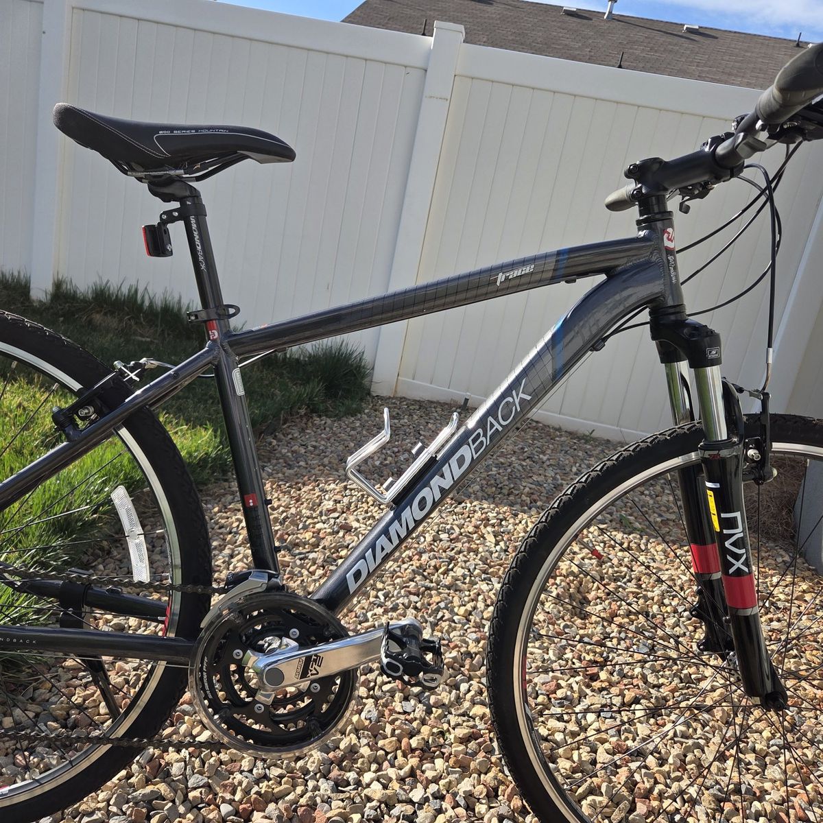 Diamondback Trace - like new condition