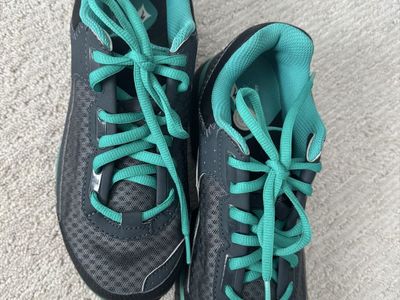 Specialized Women's Cycling Shoes - Dark Grey and Teal - Size 7.25