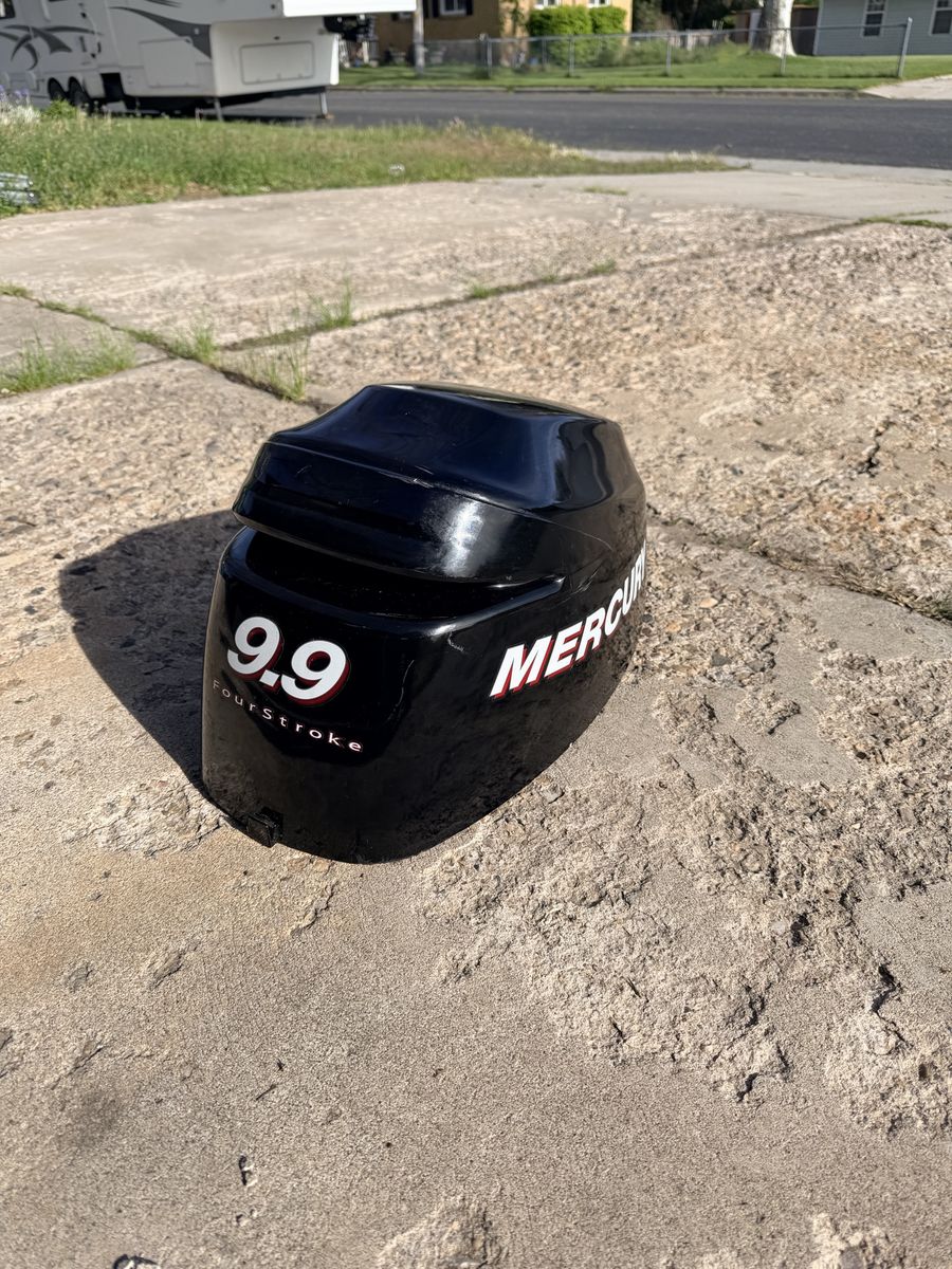 Mercury 9.9 cowling