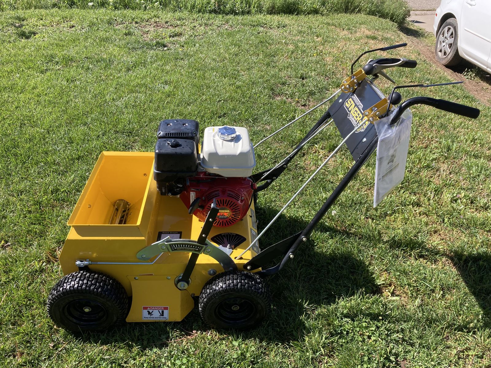 Like New Stinger SuperSeeder 2400 Slice Slit Seeder with Honda gx390 engine