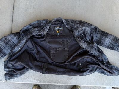 Motorcycle jacket with built in armor medium