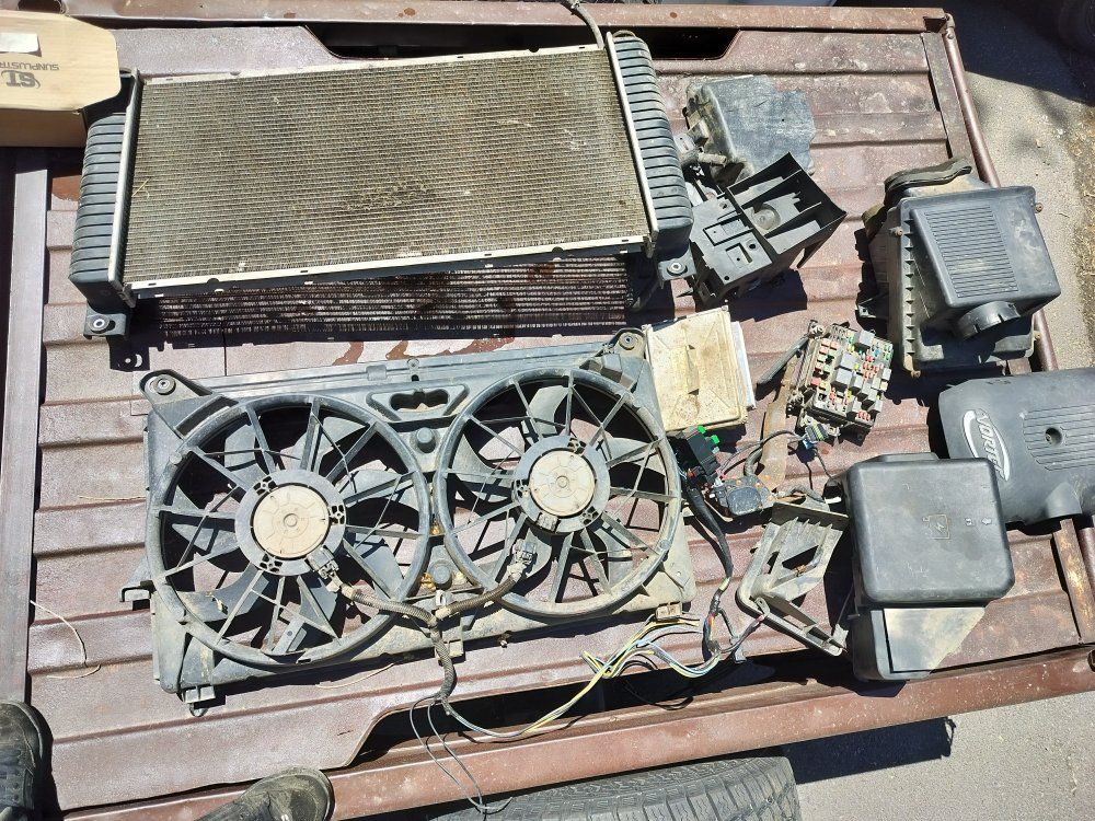 Main image 4