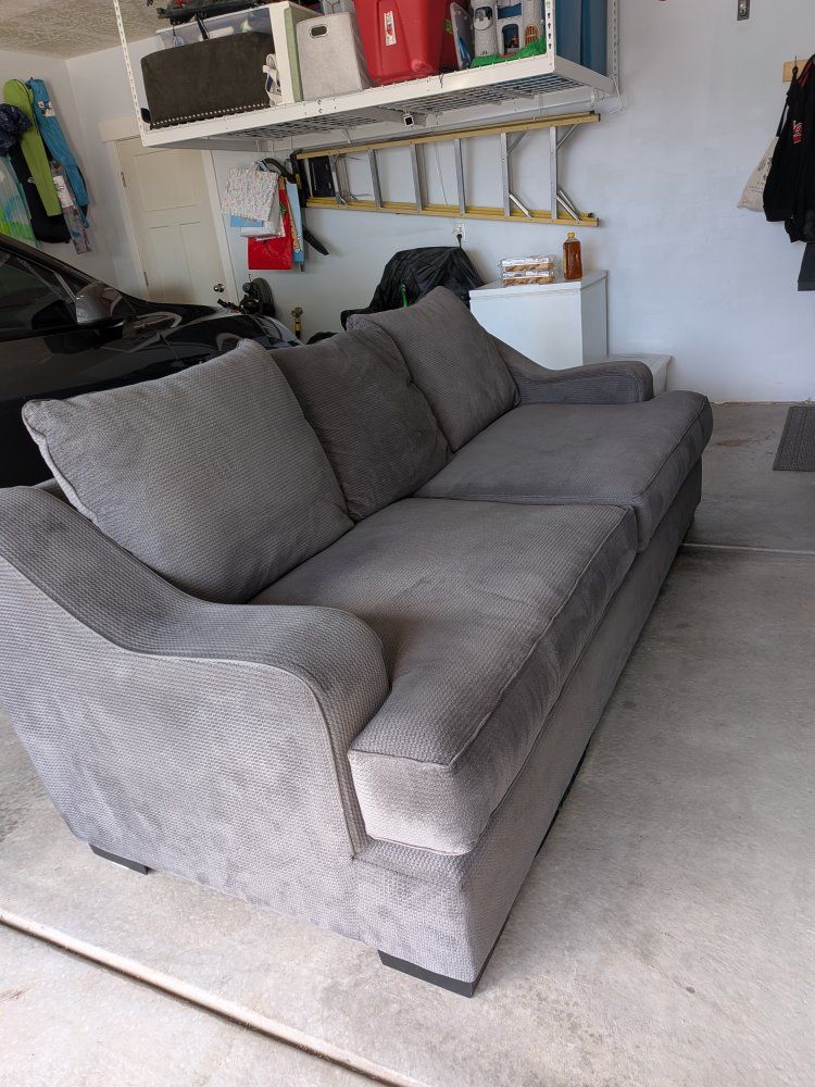 NICE GREY COUCH