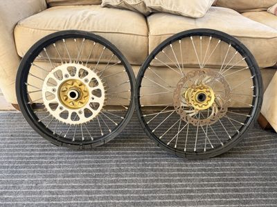 2009 Honda CRF250 Wheel Set