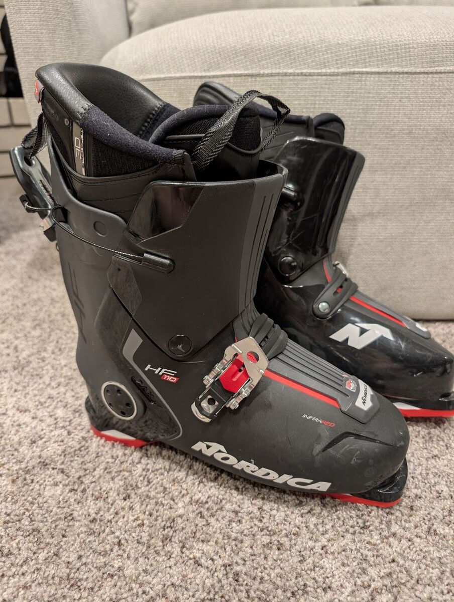 Nordica HF 110 Mens Ski Boots Size 28.0- 28.5