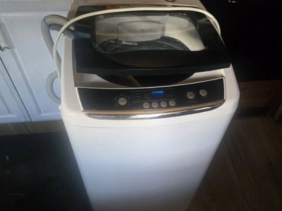 BLACK+DECKER BPWM09W Portable Top Load Washer