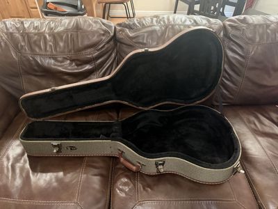 Guild guitar case