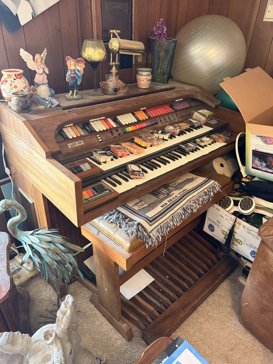 Kimball Syntha Swinger 1500 Electric Organ - Vintage Musical Instrument
