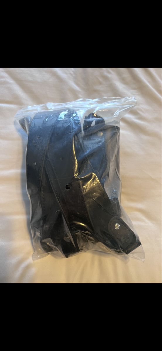Shoulder holster
