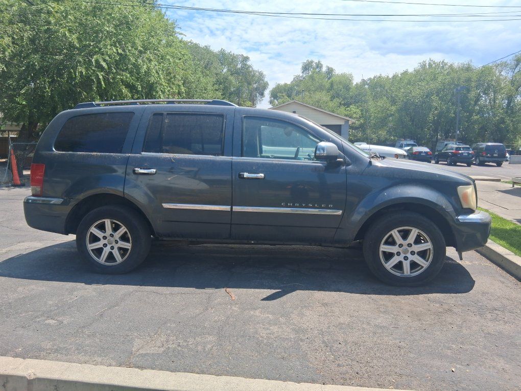 2007 Chrysler Aspen 