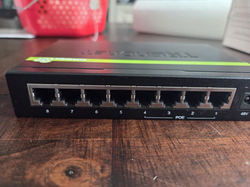 TRENDnet TPE-S44 8-Port Switch