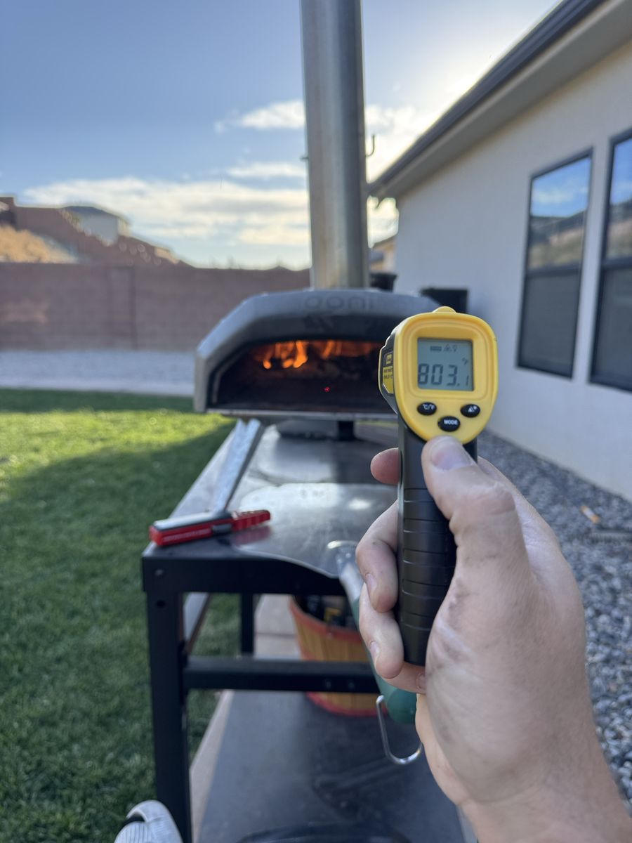 Ooni wood fire pizza oven