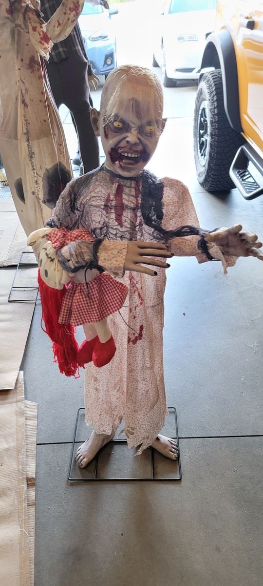 Halloween - Decor - Zombie