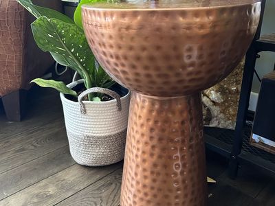 Accent Table