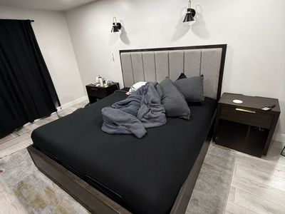 King Upholstered Platform Bed
