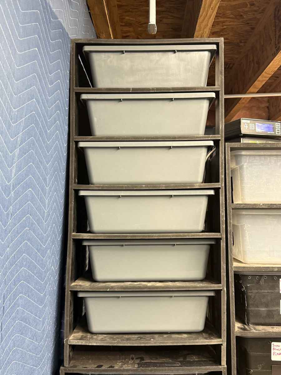 Reptile Snake Rack Breeding Enclosure w/ Six Tubs & Integrated Heat Element