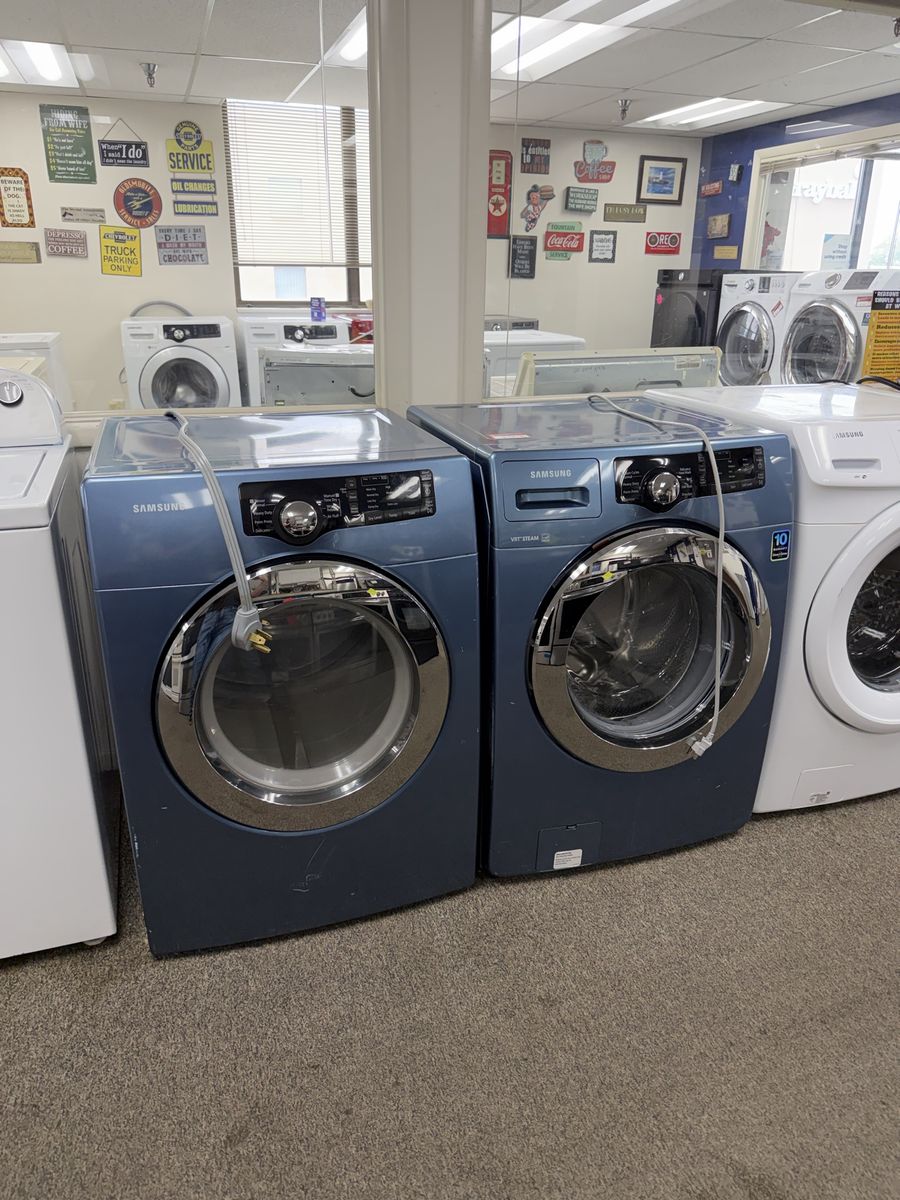 Samsung Front Load Washer and Dryer Set - Blue, VRT Steam - Used Excellent Condition
