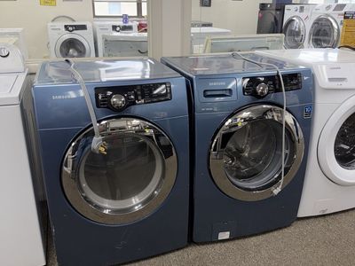 Samsung Front Load Washer and Dryer Set - Blue, VRT Steam - Used Excellent Condition
