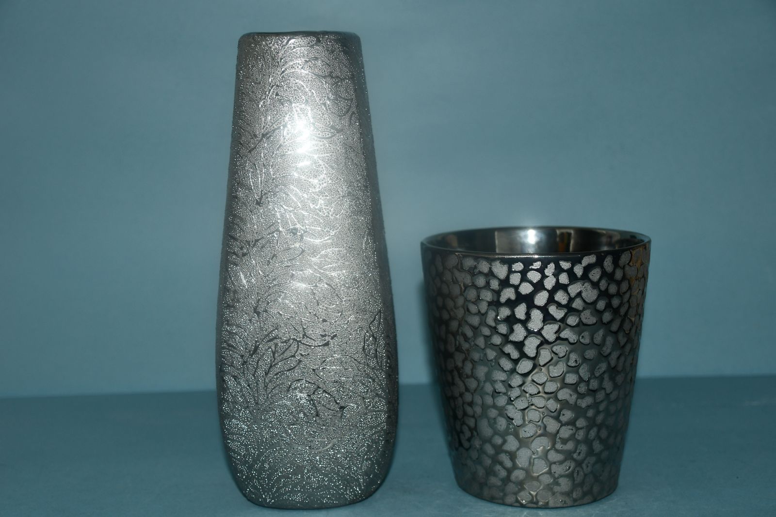 2 BEAUTIFUL SILVER VASES ~ PRETTY DESIGNS ~ HEIGHT 10" & 5.5" ~ CERAMIC ~ NO CHIPS ~ BOTH for $5
